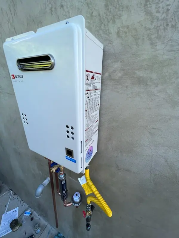 Tankless water heater installation for Harwood homes